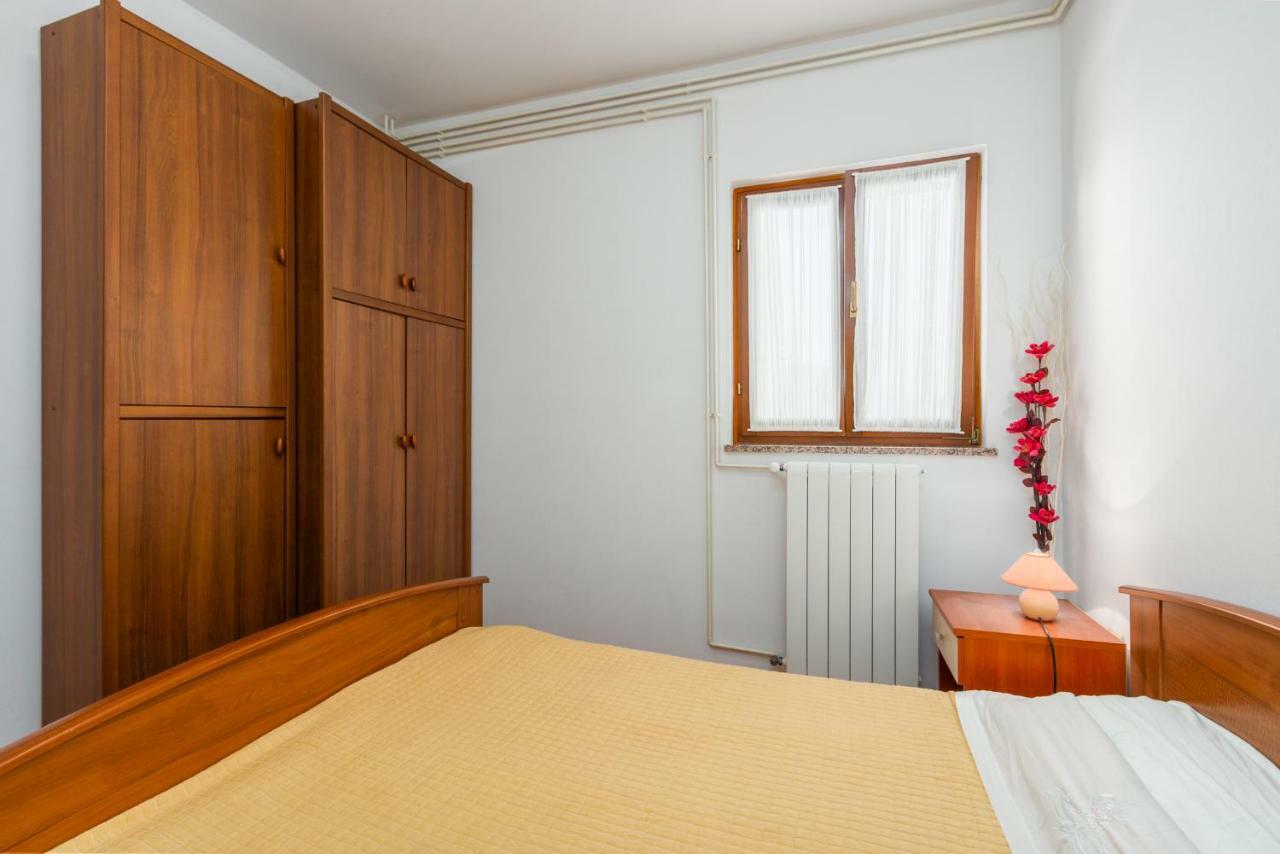 Apartment Softic Pula Eksteriør billede